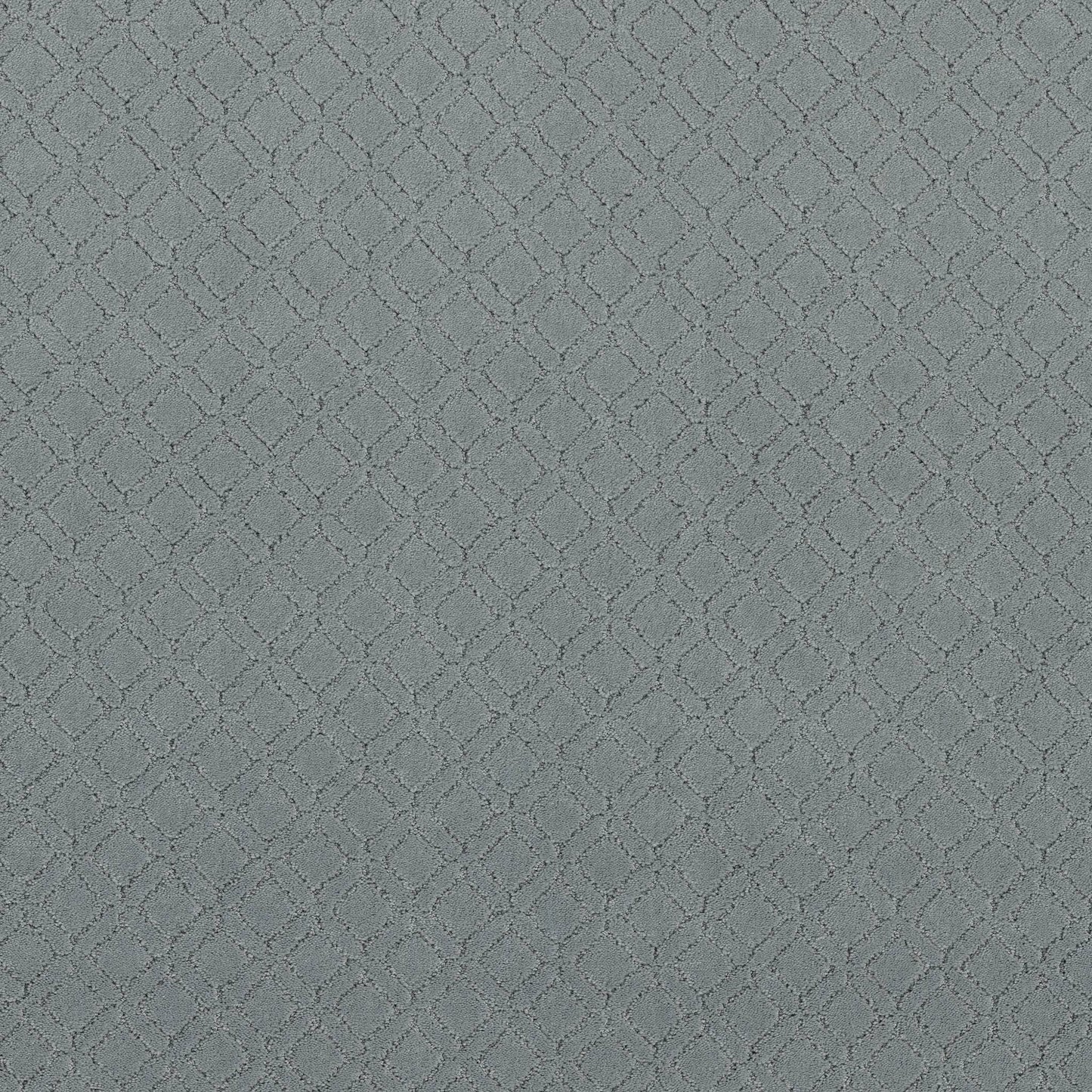 CUT UNCUT  R